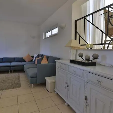 Sleeps 4 T479924 *